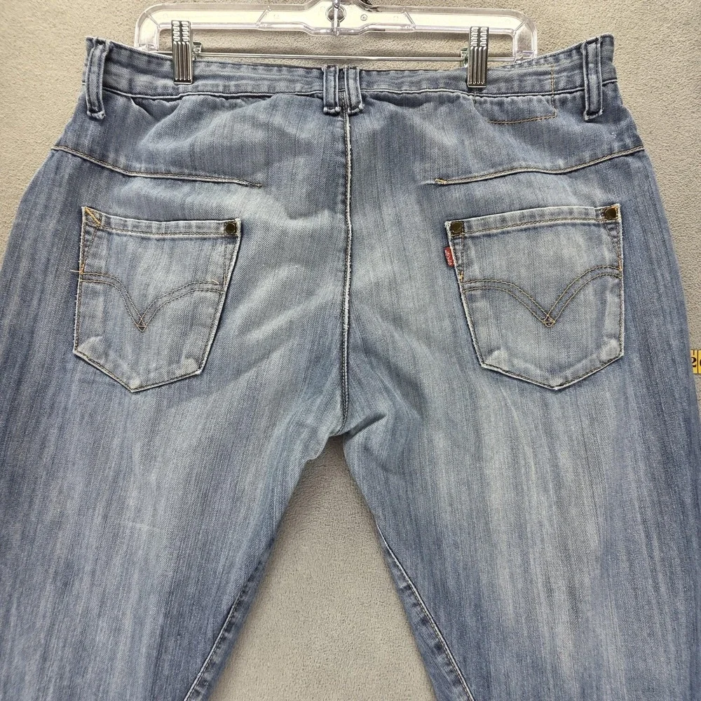Vintage Levis Engineered Jeans Mens Blue Twisted Button Fly Med Wash Fits 34x29